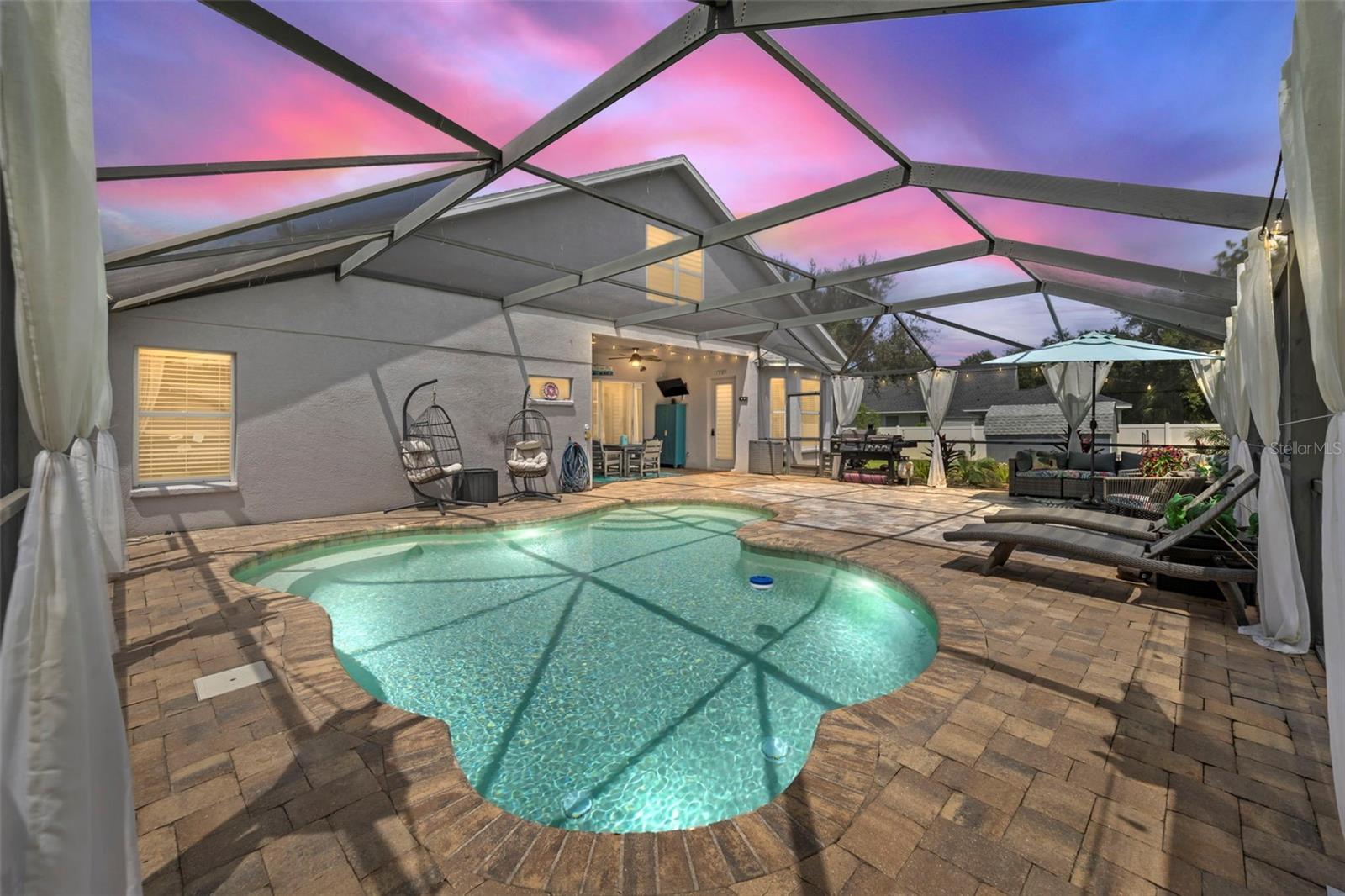 12114 CREEK EDGE DRIVE