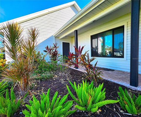 A home in PALMETTO