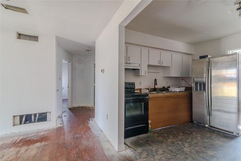 Tiny photo for 5242 SE 112th Street, Belleview, FL 34420 (MLS # O6386935)