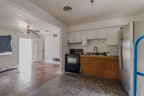 Tiny photo for 5242 SE 112th Street, Belleview, FL 34420 (MLS # O6386935)