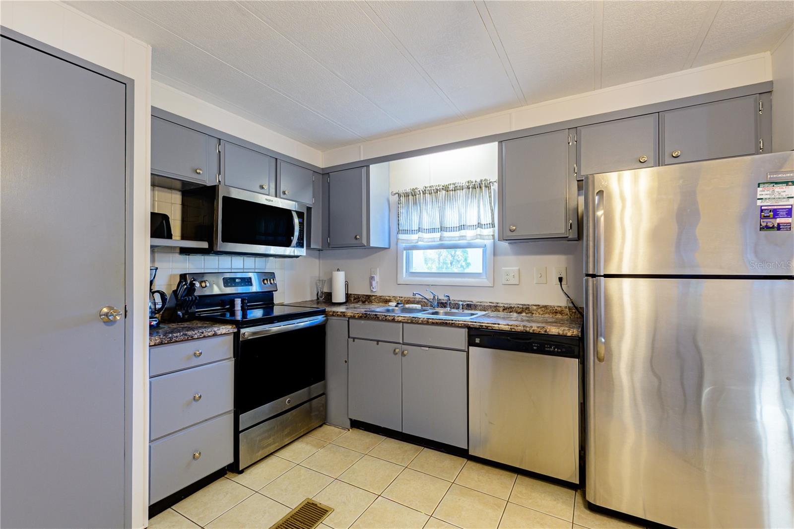 LAKE BETMAR ESTATES - Residential