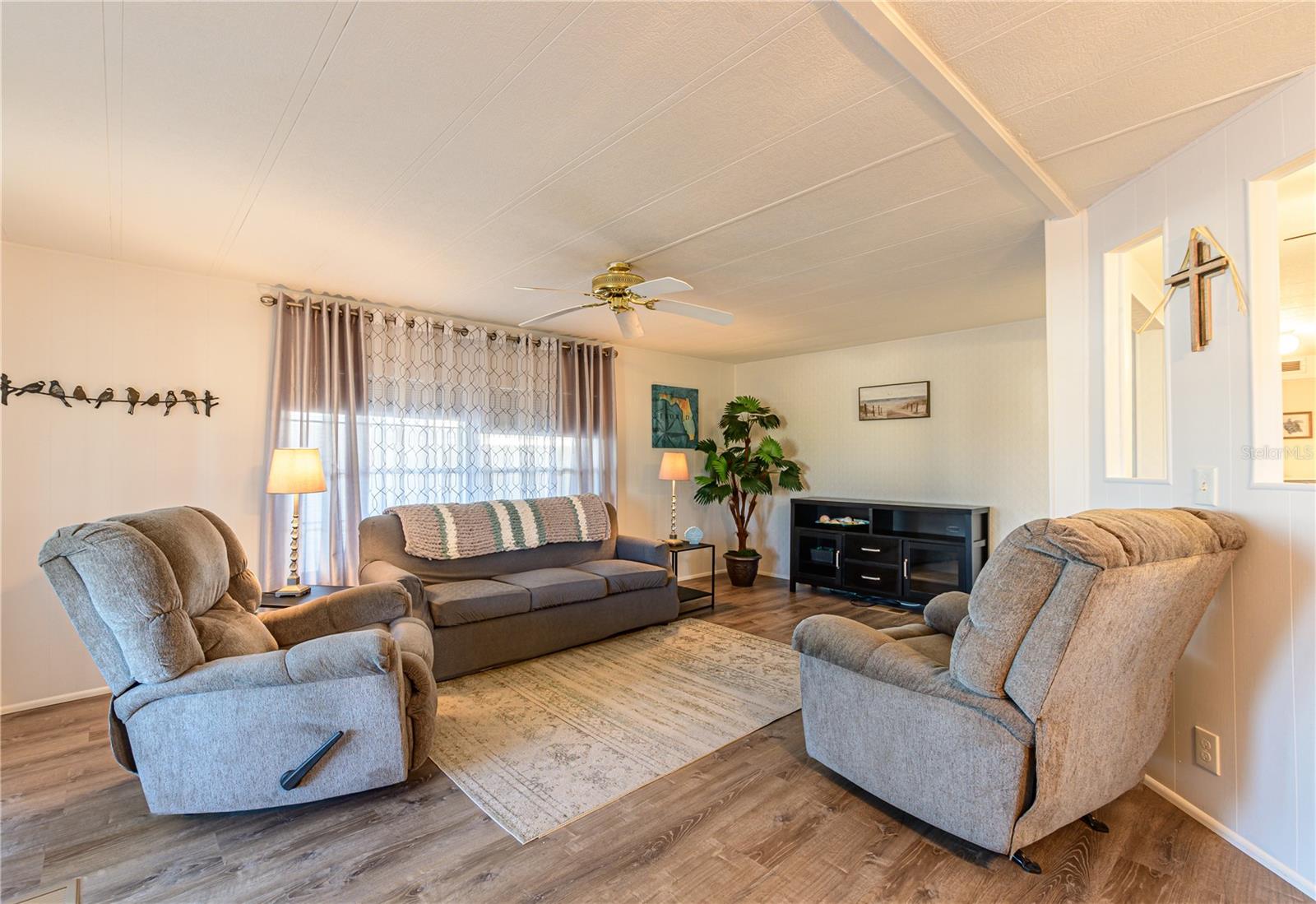 LAKE BETMAR ESTATES - Residential