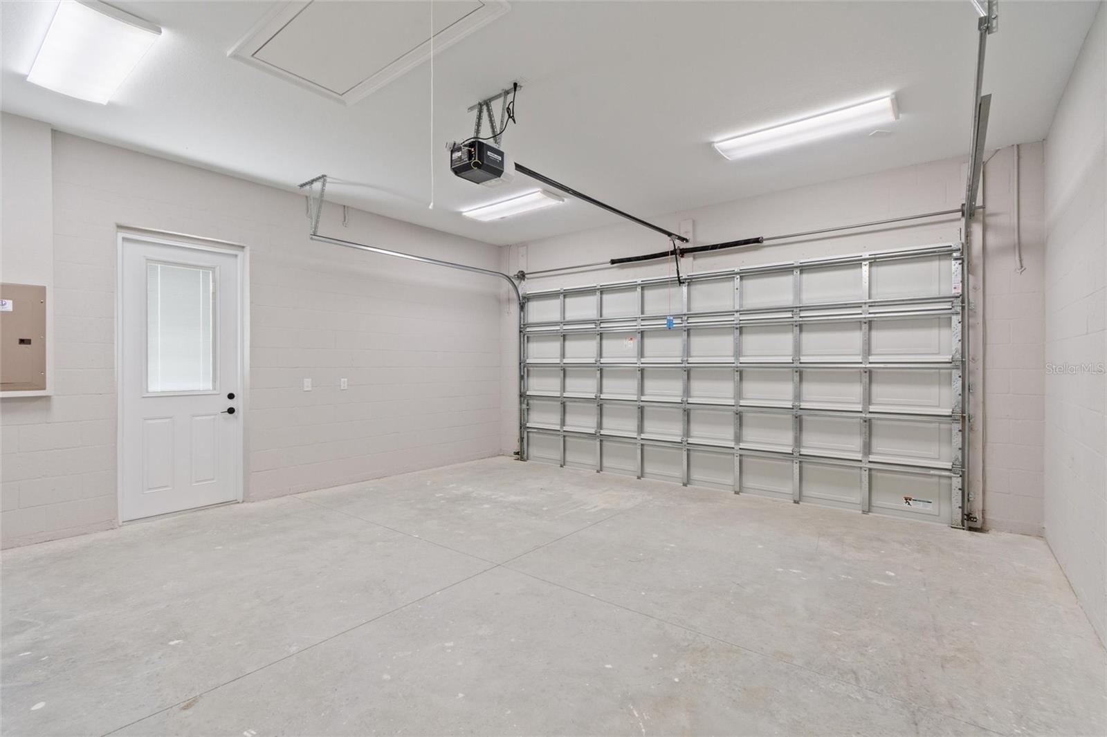 NORTH LAKE BUFFUM SHORES - Residential