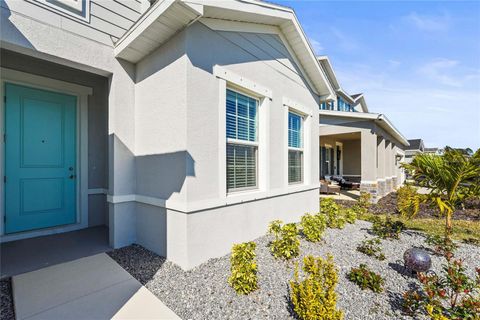 A home in PARRISH