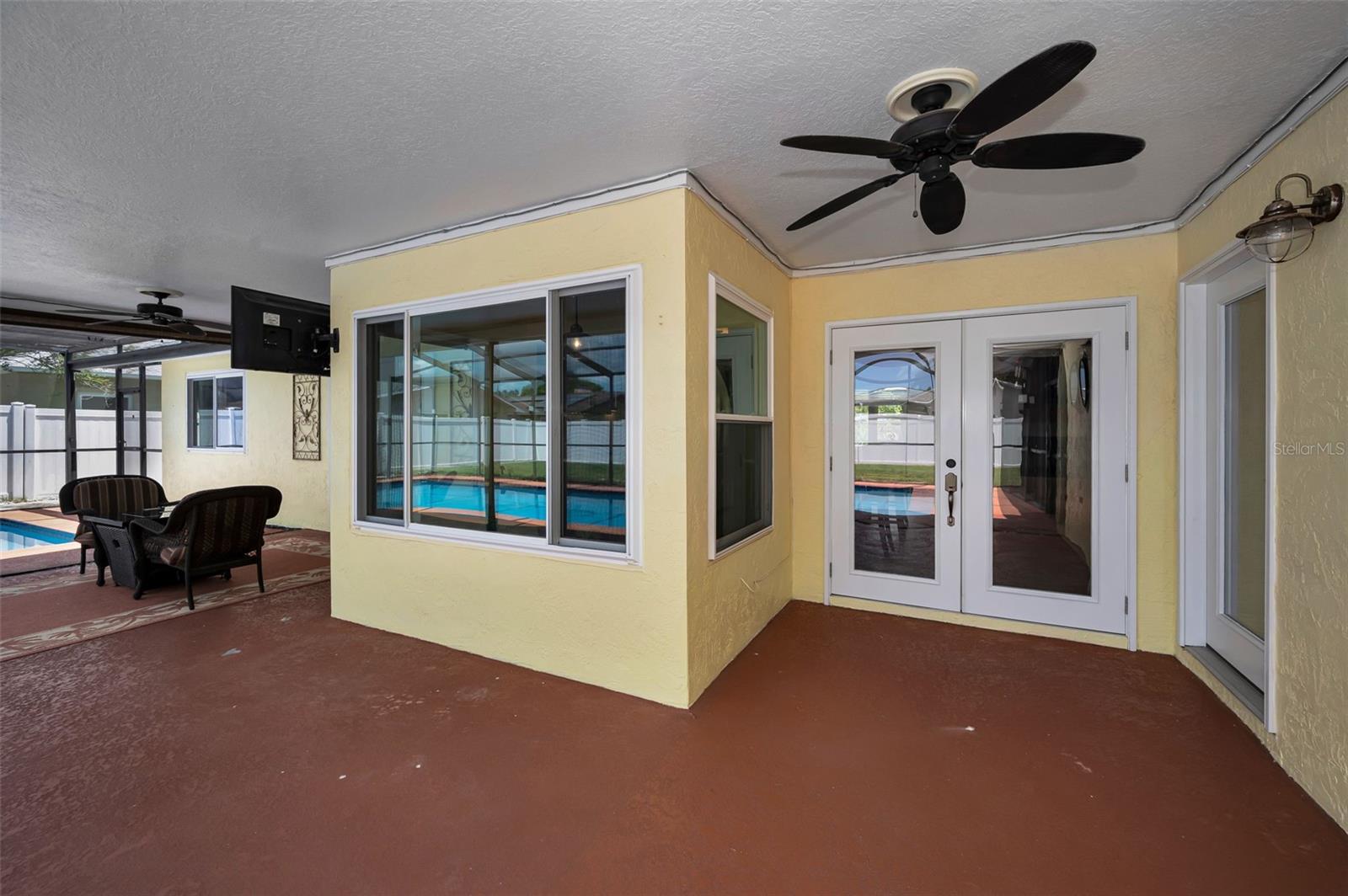 SHADY OAK FARMS - Residential