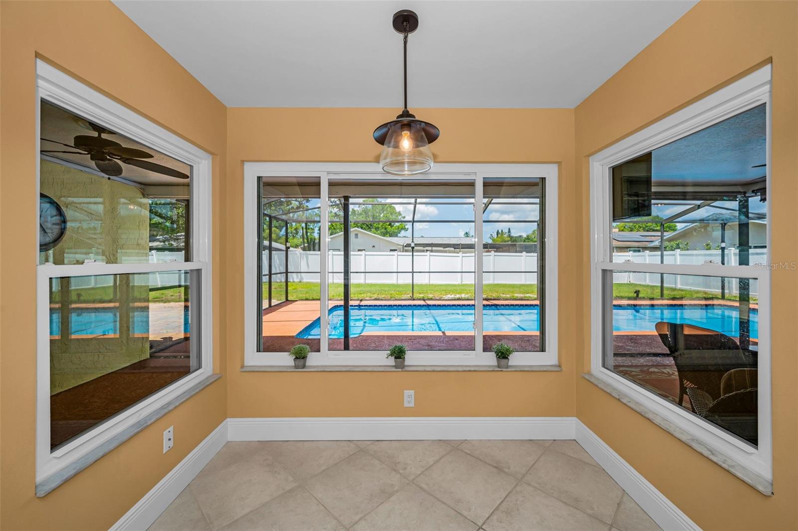 SHADY OAK FARMS - Residential