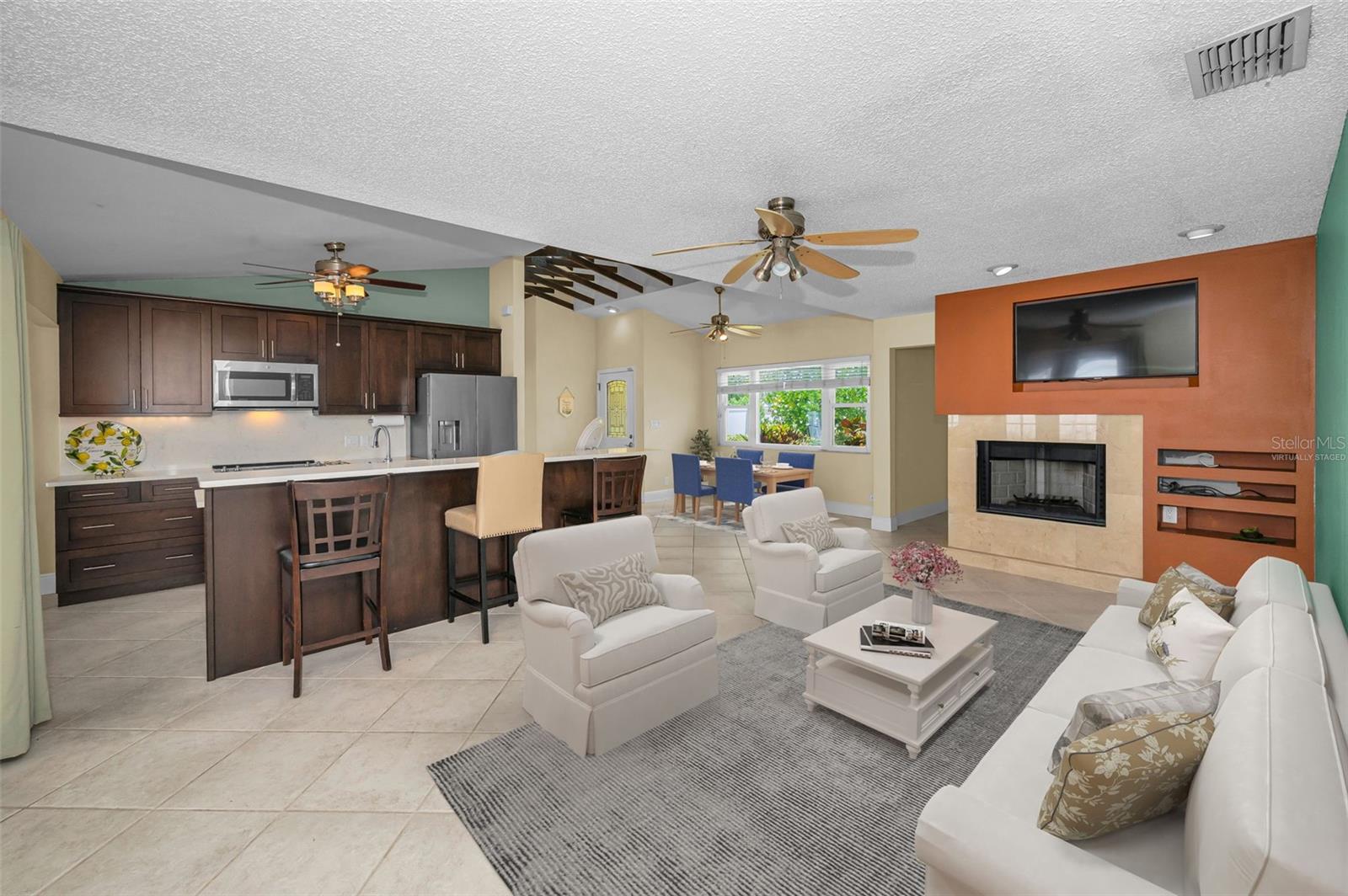SHADY OAK FARMS - Residential