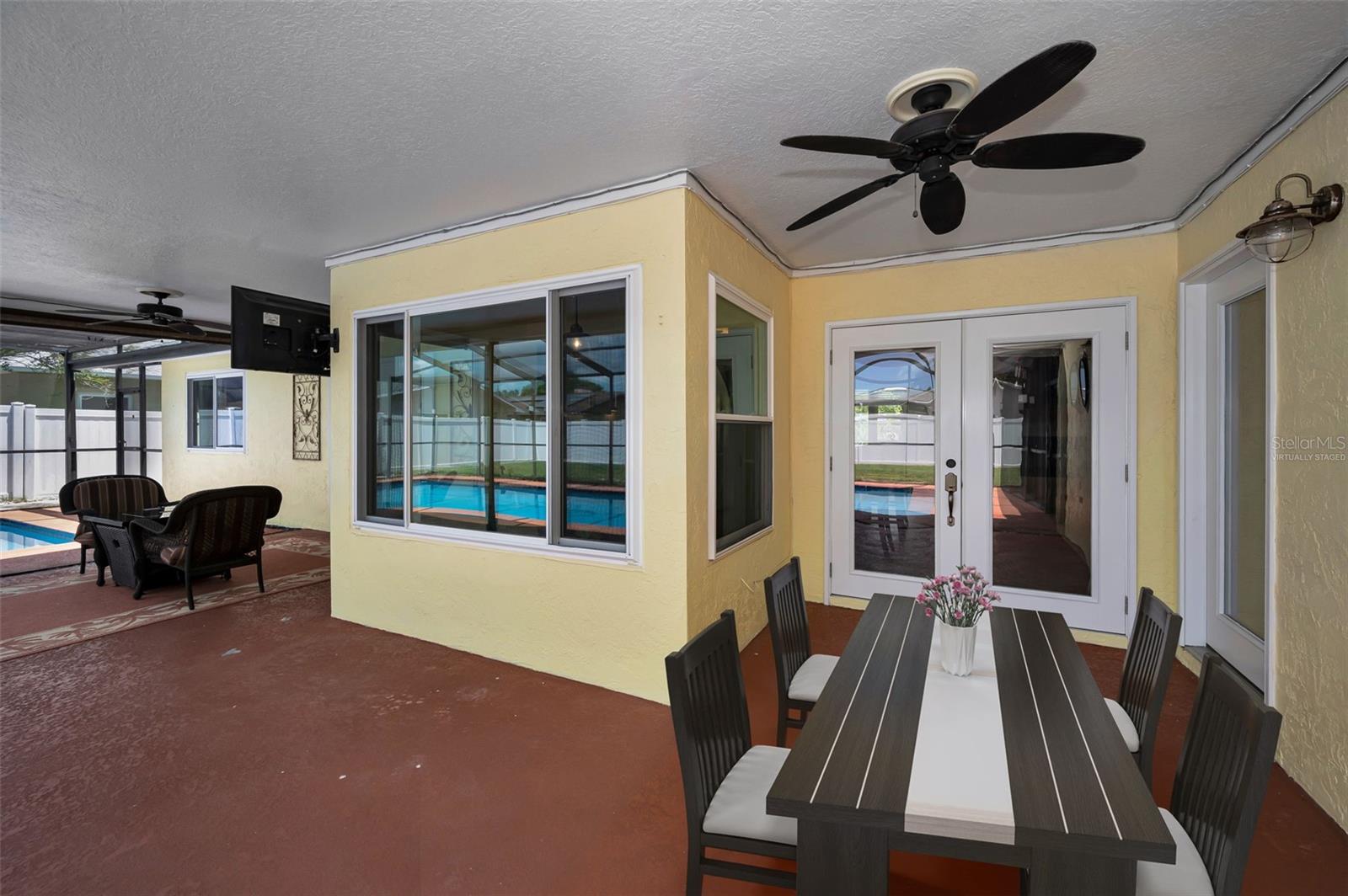 SHADY OAK FARMS - Residential