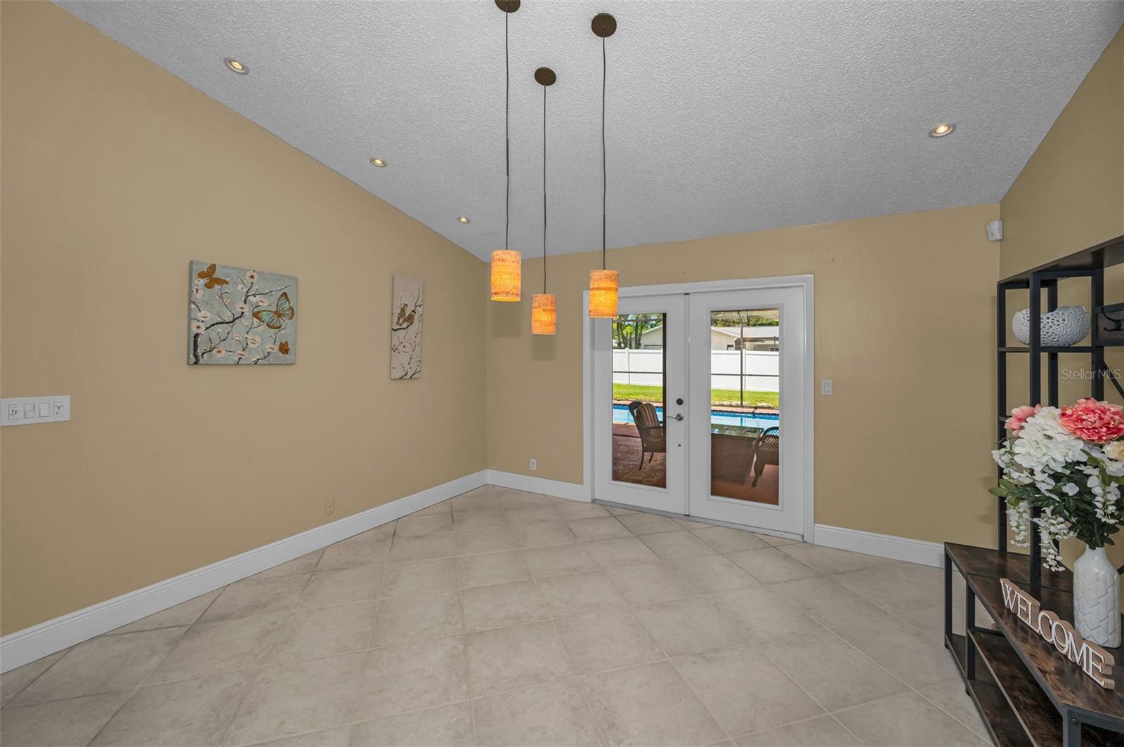 SHADY OAK FARMS - Residential