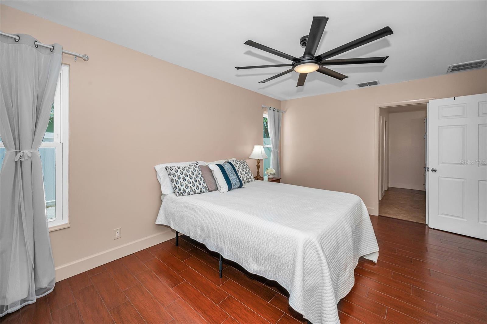SHADY OAK FARMS - Residential