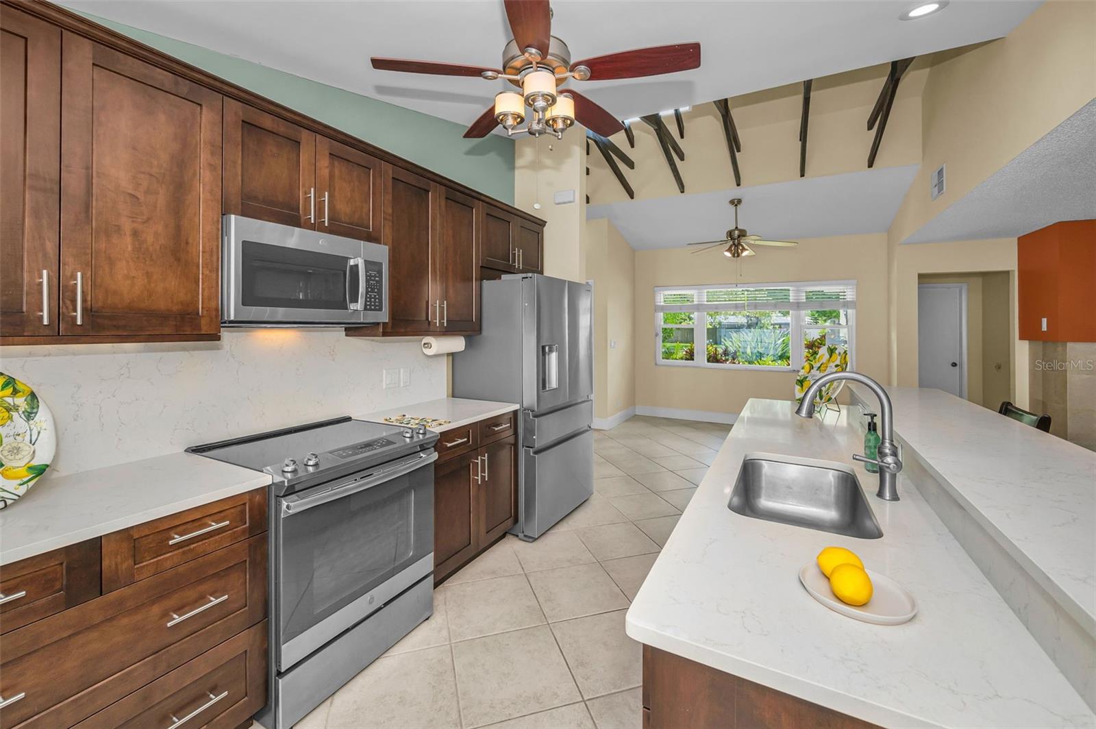SHADY OAK FARMS - Residential