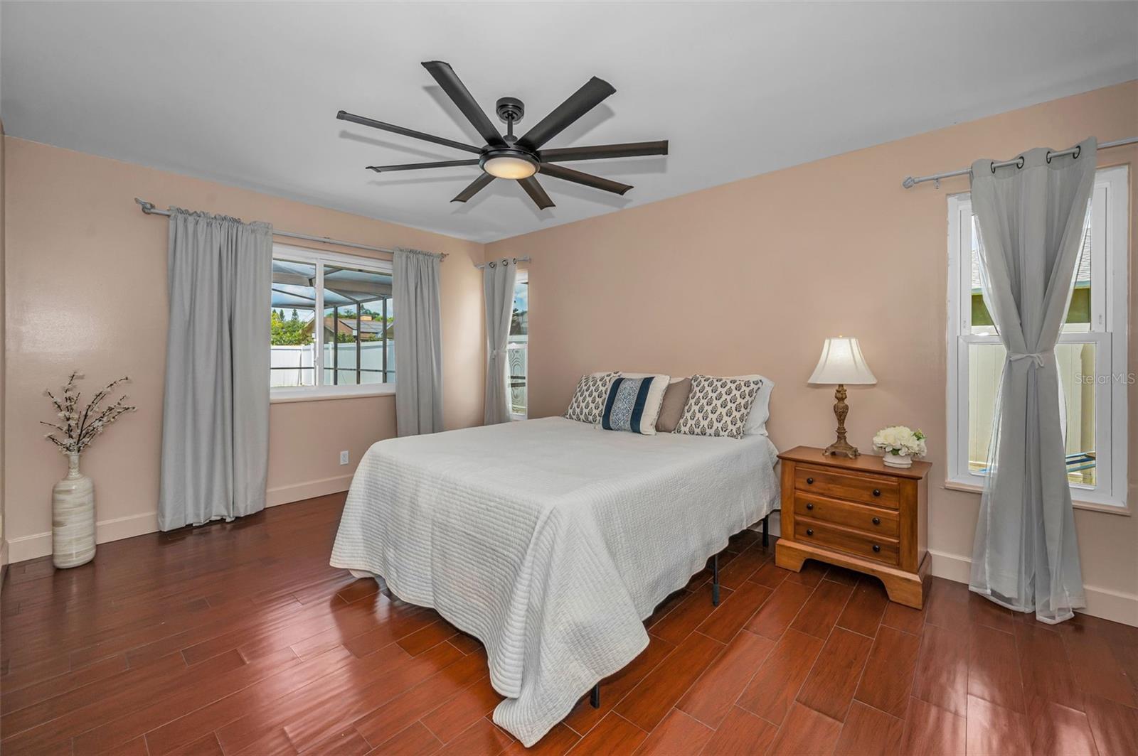 SHADY OAK FARMS - Residential
