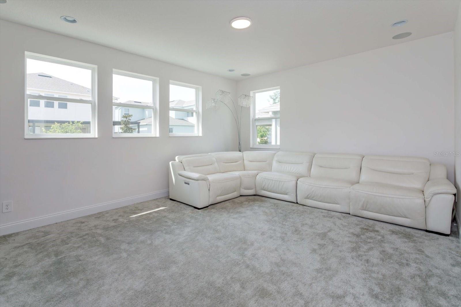 HULL ISLAND/OAKLAND PH 2 - Residential