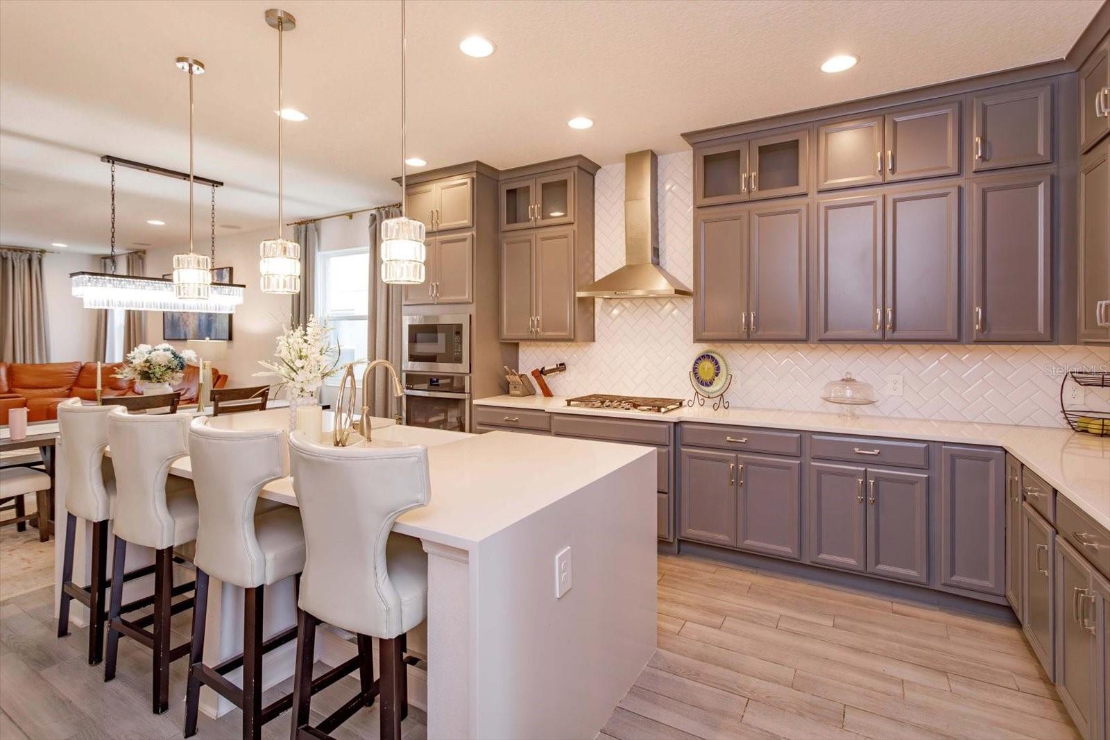 HULL ISLAND/OAKLAND PH 2 - Residential