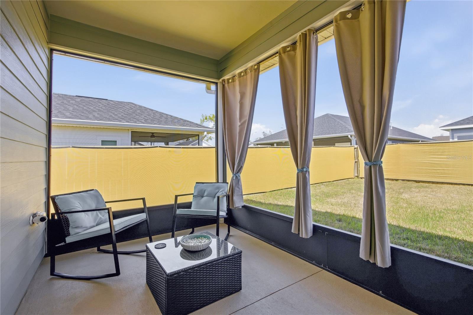 GRAND OAKS AT TOWER PH I PB 35 PG 68 - Residential