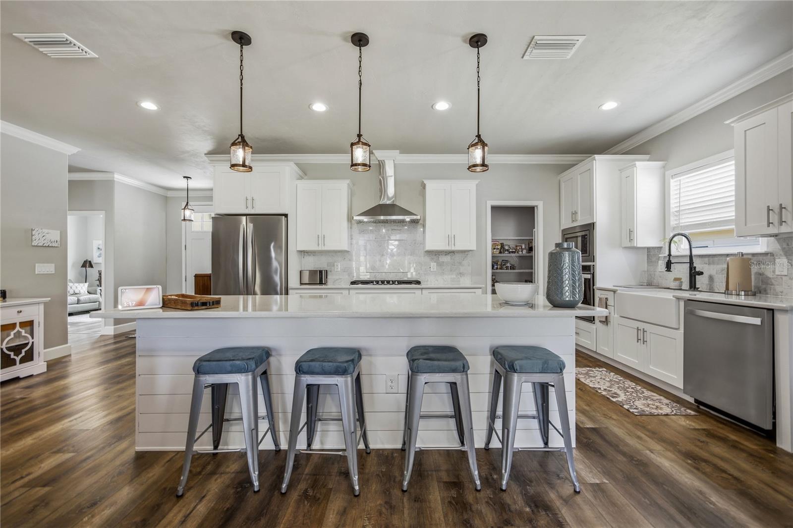 GRAND OAKS AT TOWER PH I PB 35 PG 68 - Residential