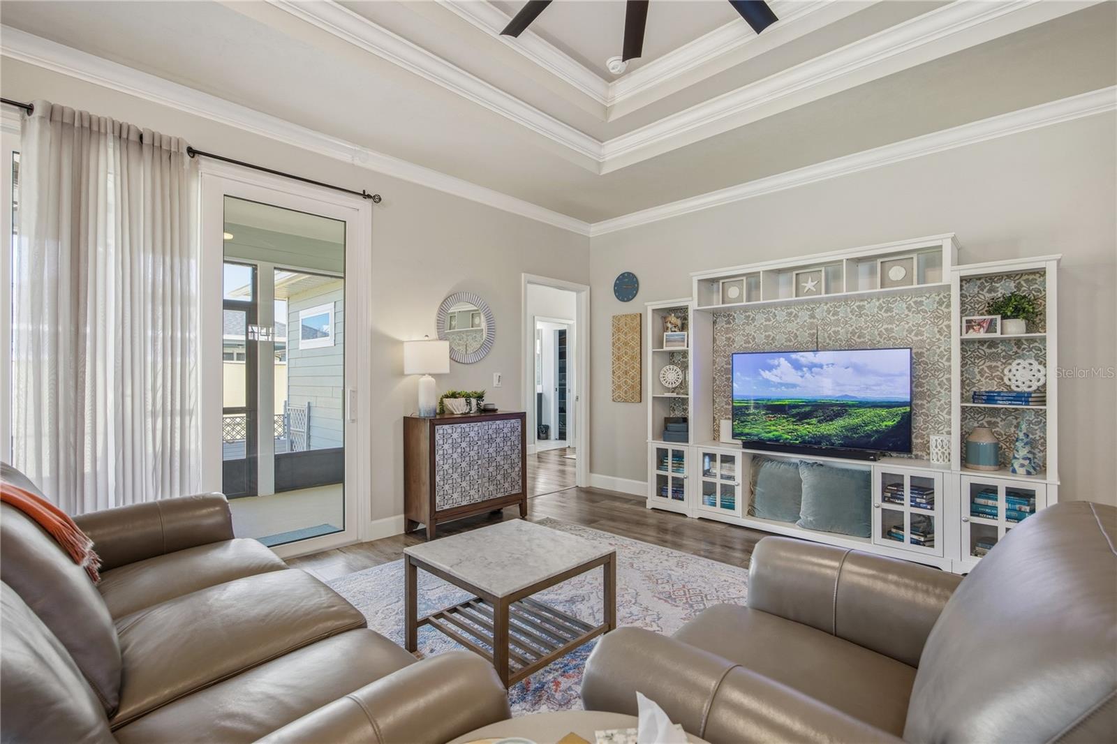 GRAND OAKS AT TOWER PH I PB 35 PG 68 - Residential