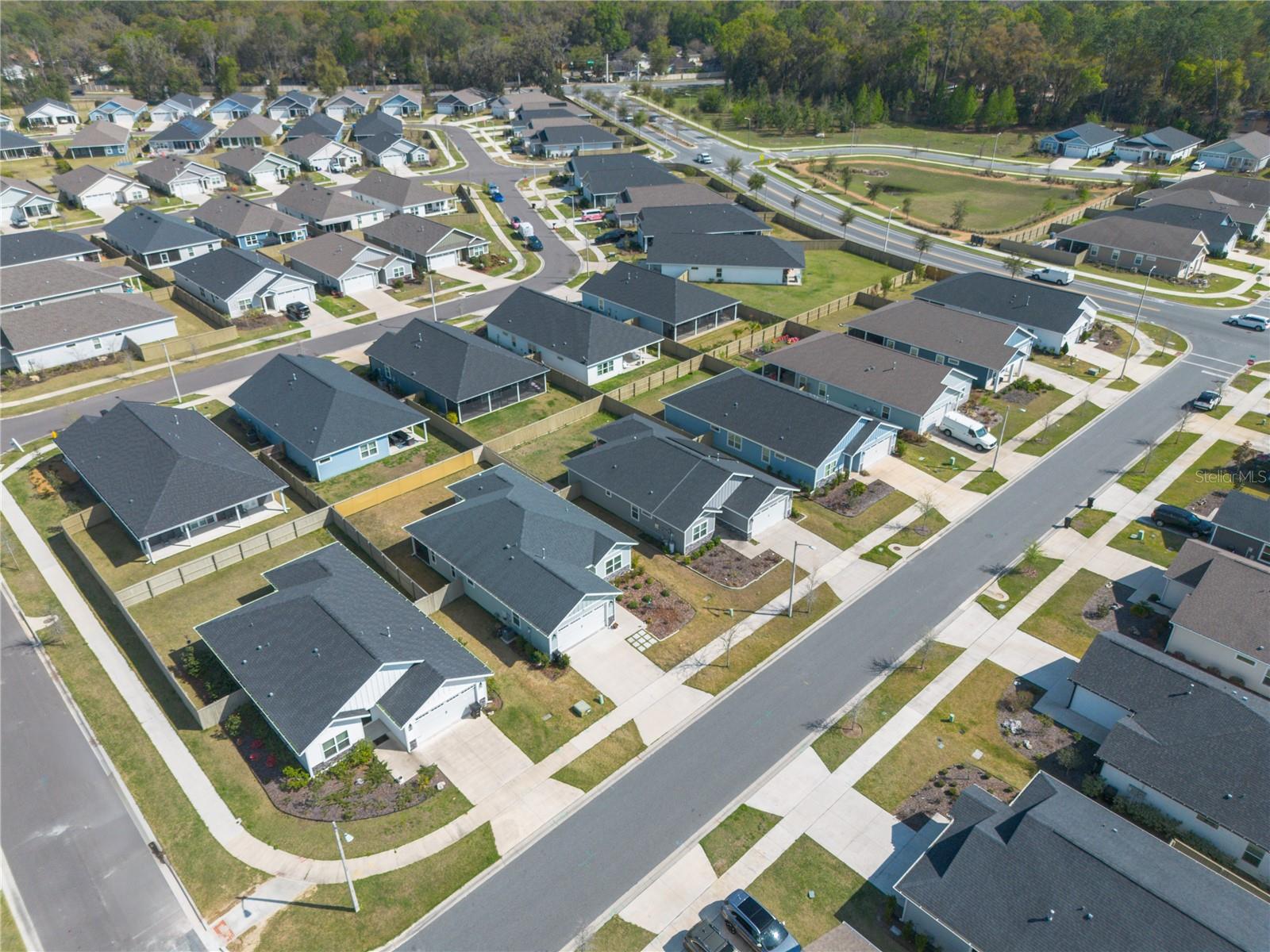 GRAND OAKS AT TOWER PH I PB 35 PG 68 - Residential