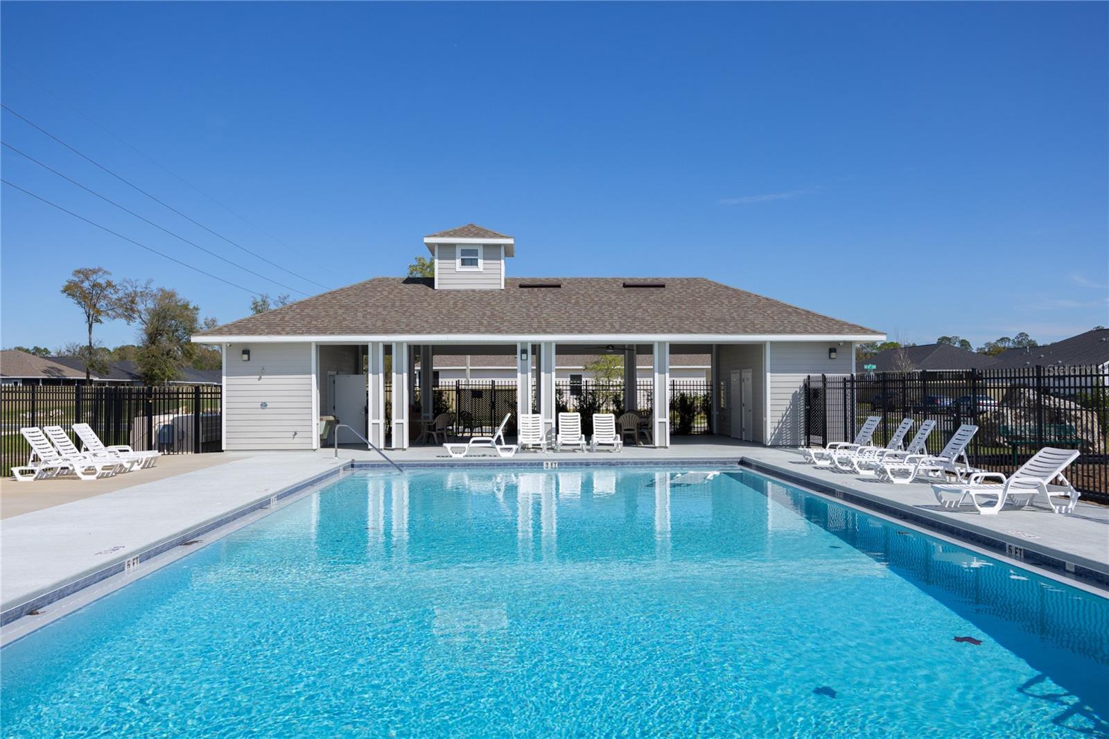 GRAND OAKS AT TOWER PH I PB 35 PG 68 - Residential