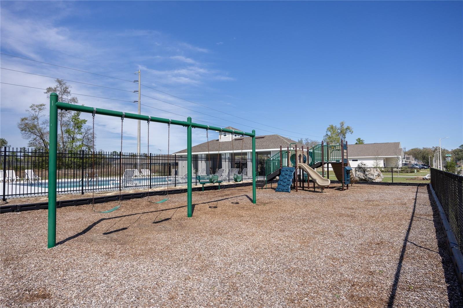 GRAND OAKS AT TOWER PH I PB 35 PG 68 - Residential