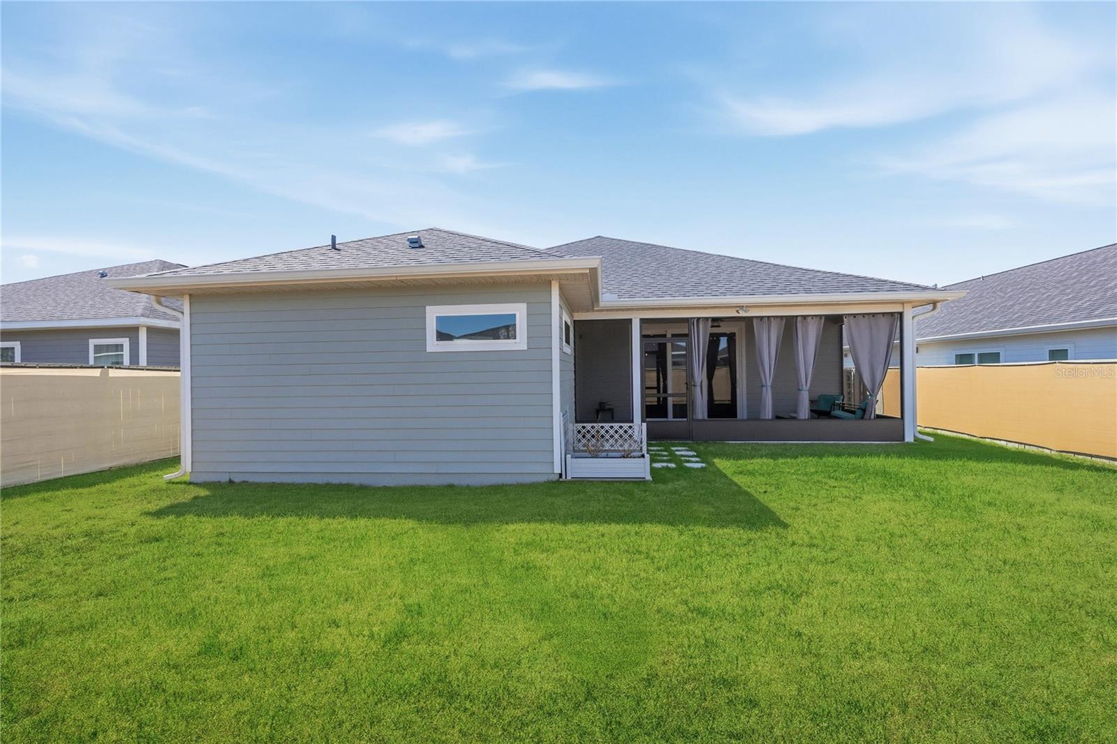 GRAND OAKS AT TOWER PH I PB 35 PG 68 - Residential