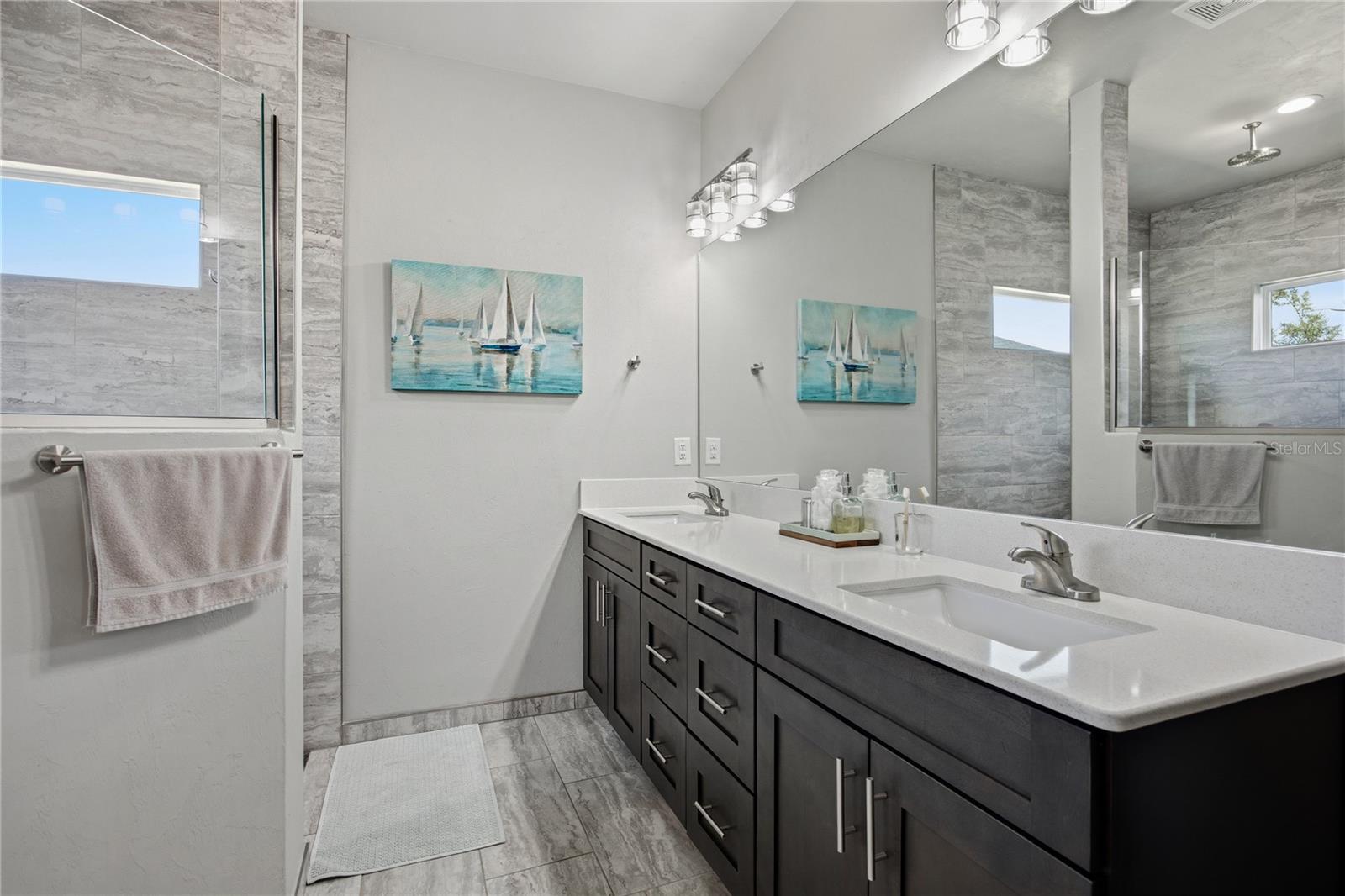 GRAND OAKS AT TOWER PH I PB 35 PG 68 - Residential