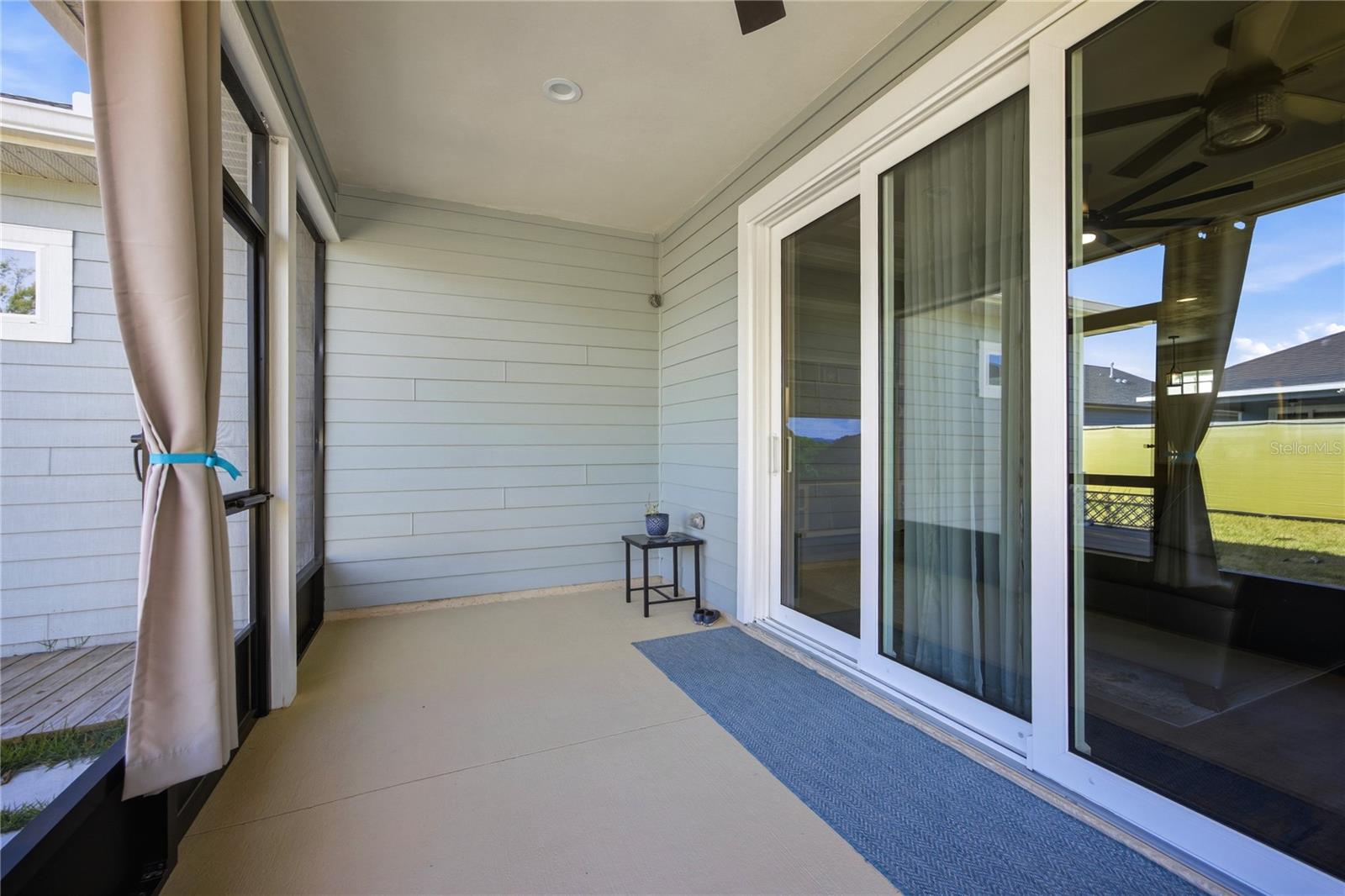 GRAND OAKS AT TOWER PH I PB 35 PG 68 - Residential