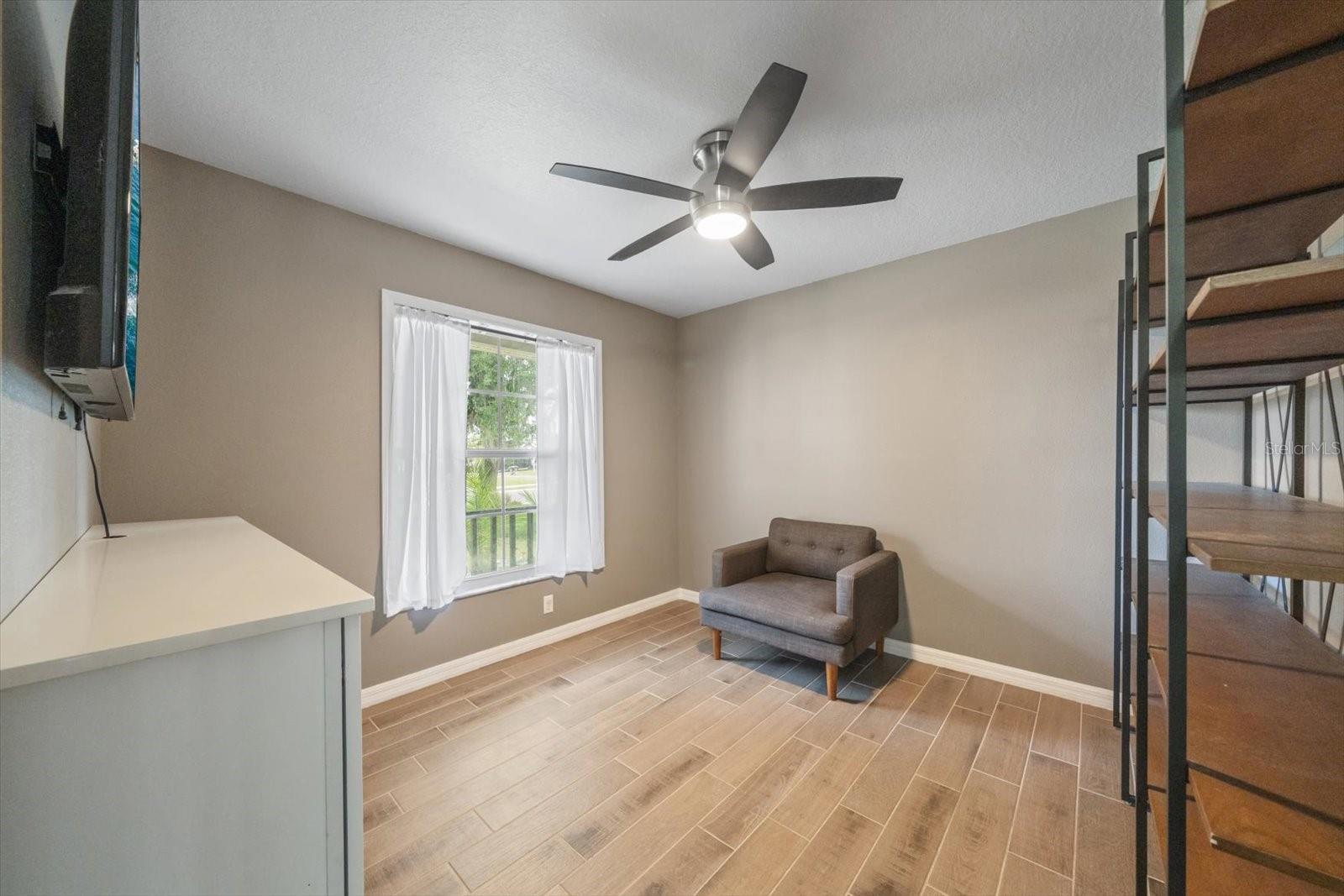 KINGSFIELD PH II - Residential
