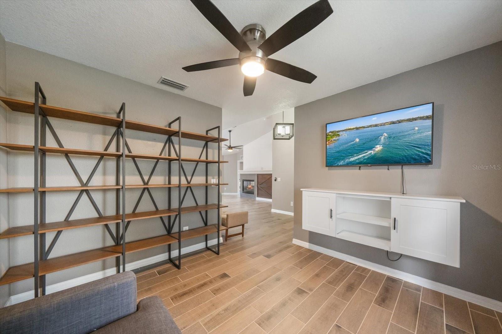 KINGSFIELD PH II - Residential