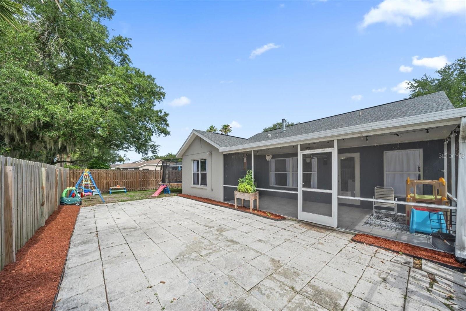 KINGSFIELD PH II - Residential