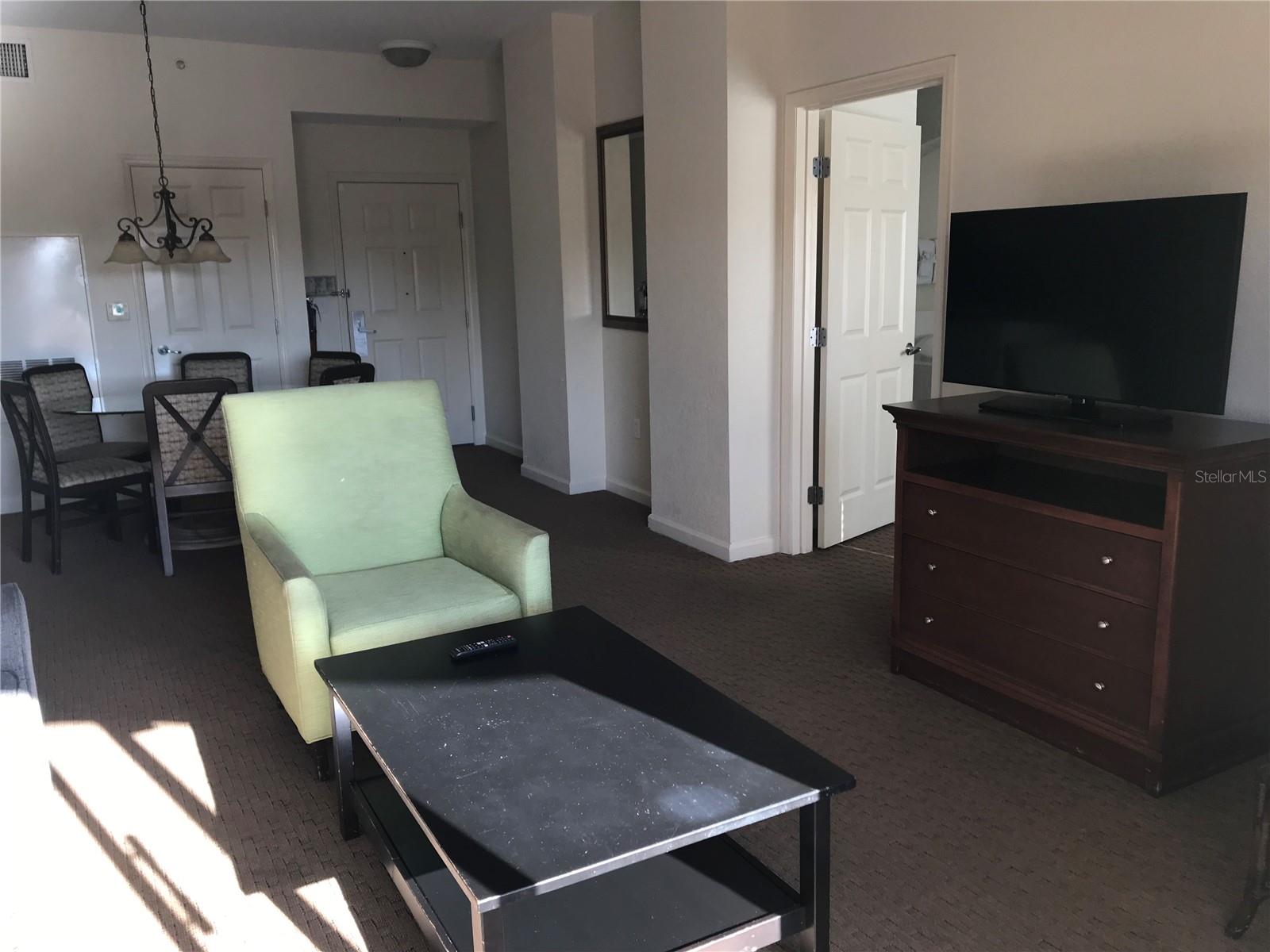 LAKE BUENA VISTA RESIDENCE VILLAGE I - Residential