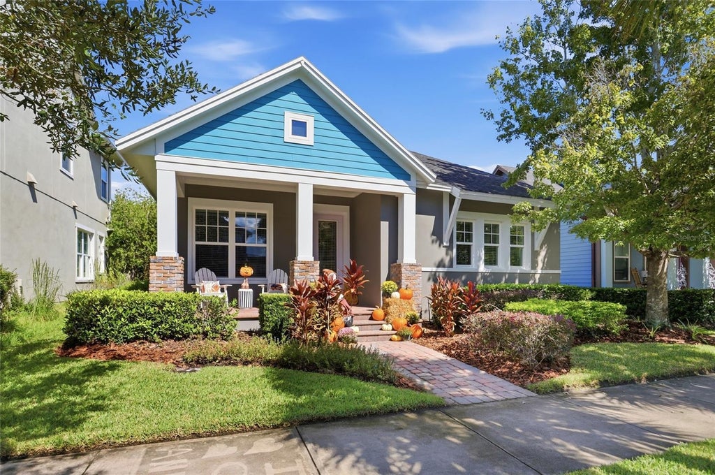 Photo of 8363 Laureate Boulevard, Orlando, FL 32827 (MLS # O6449918)