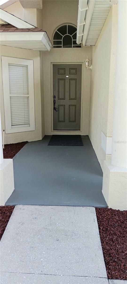 Photo of 6940 Exeter Park Place, Apollo Beach, FL 33572 (MLS # TB8559639)