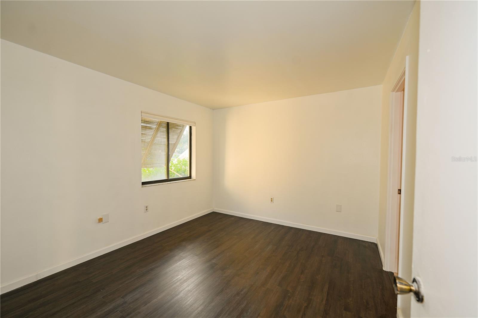 LONGWATER CHASE - Residential Lease