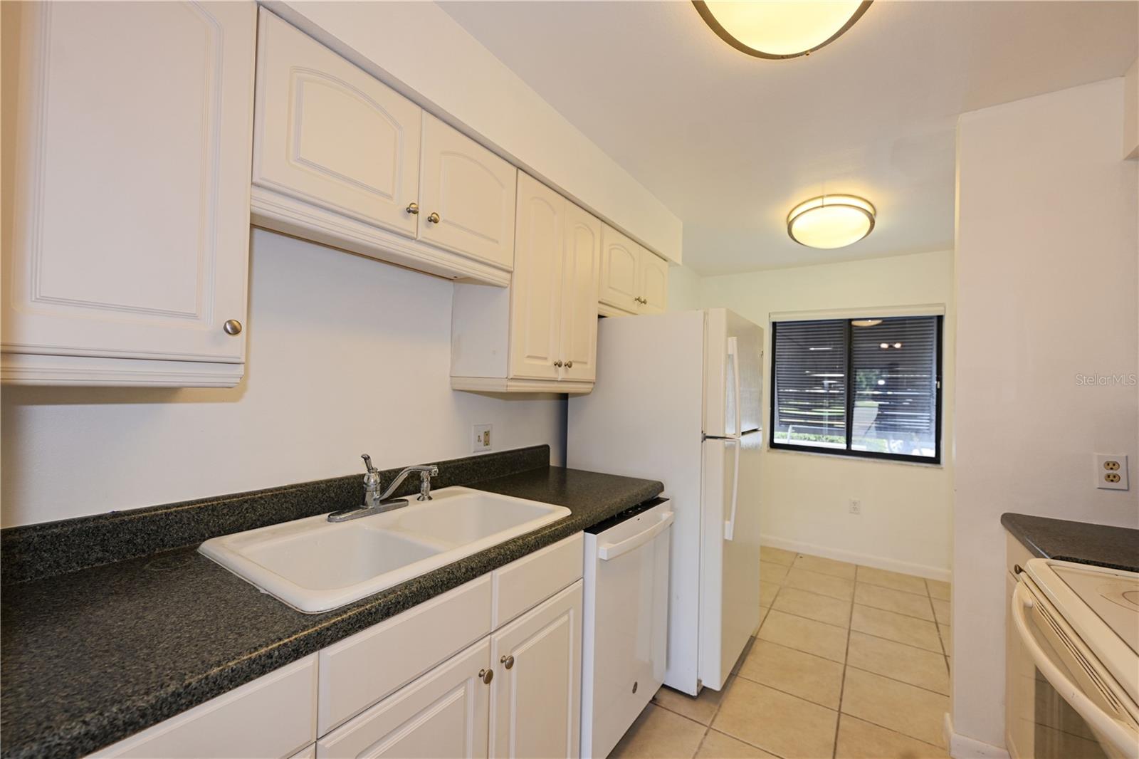 LONGWATER CHASE - Residential Lease
