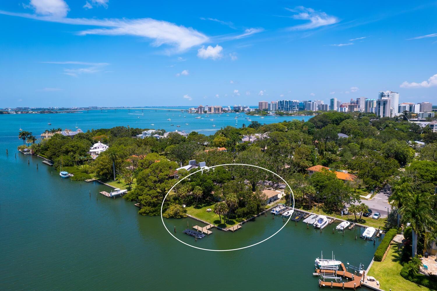 1542 GULFVIEW DRIVE
