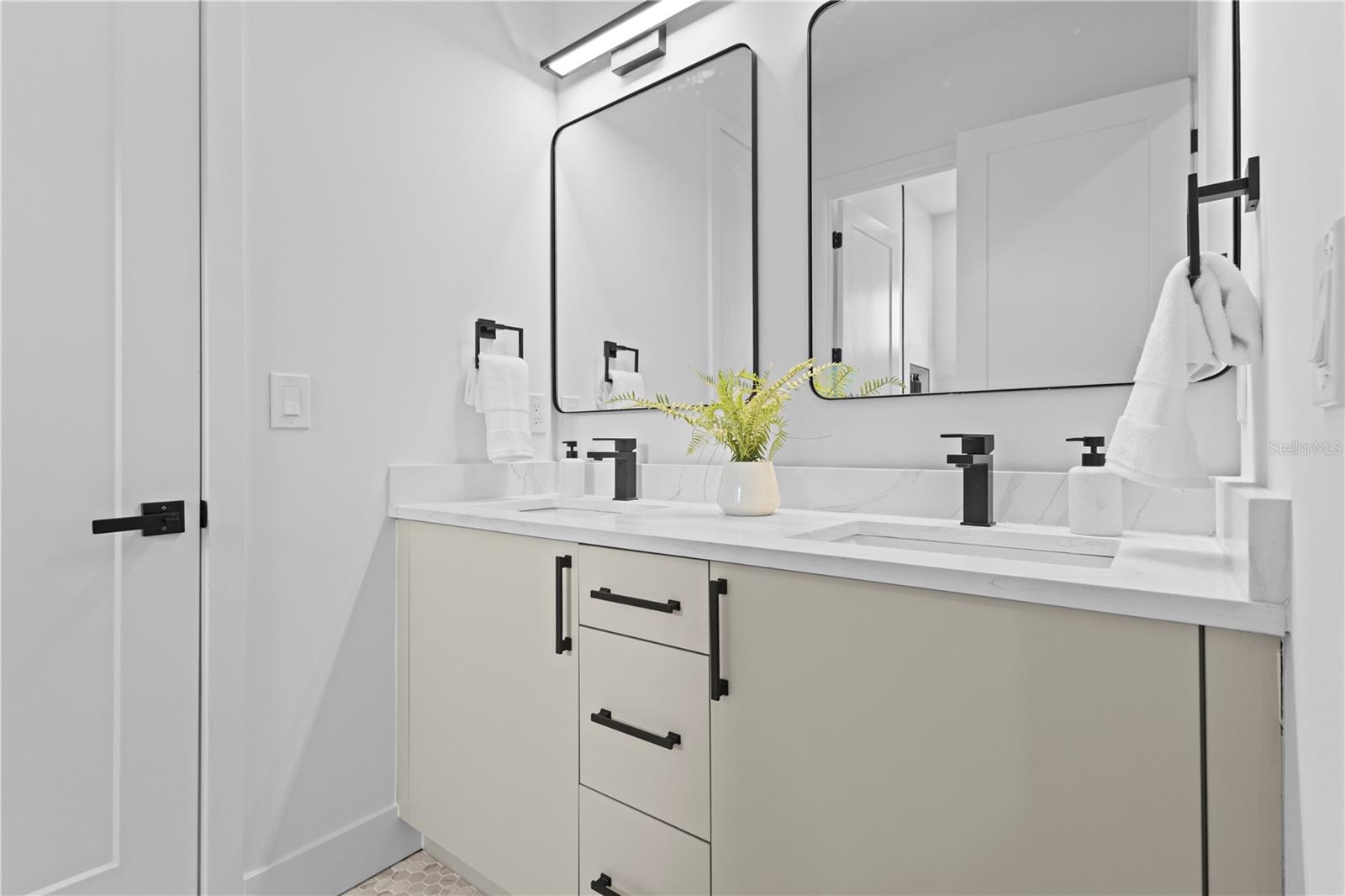 MACFARLANE PARK SUB - Residential
