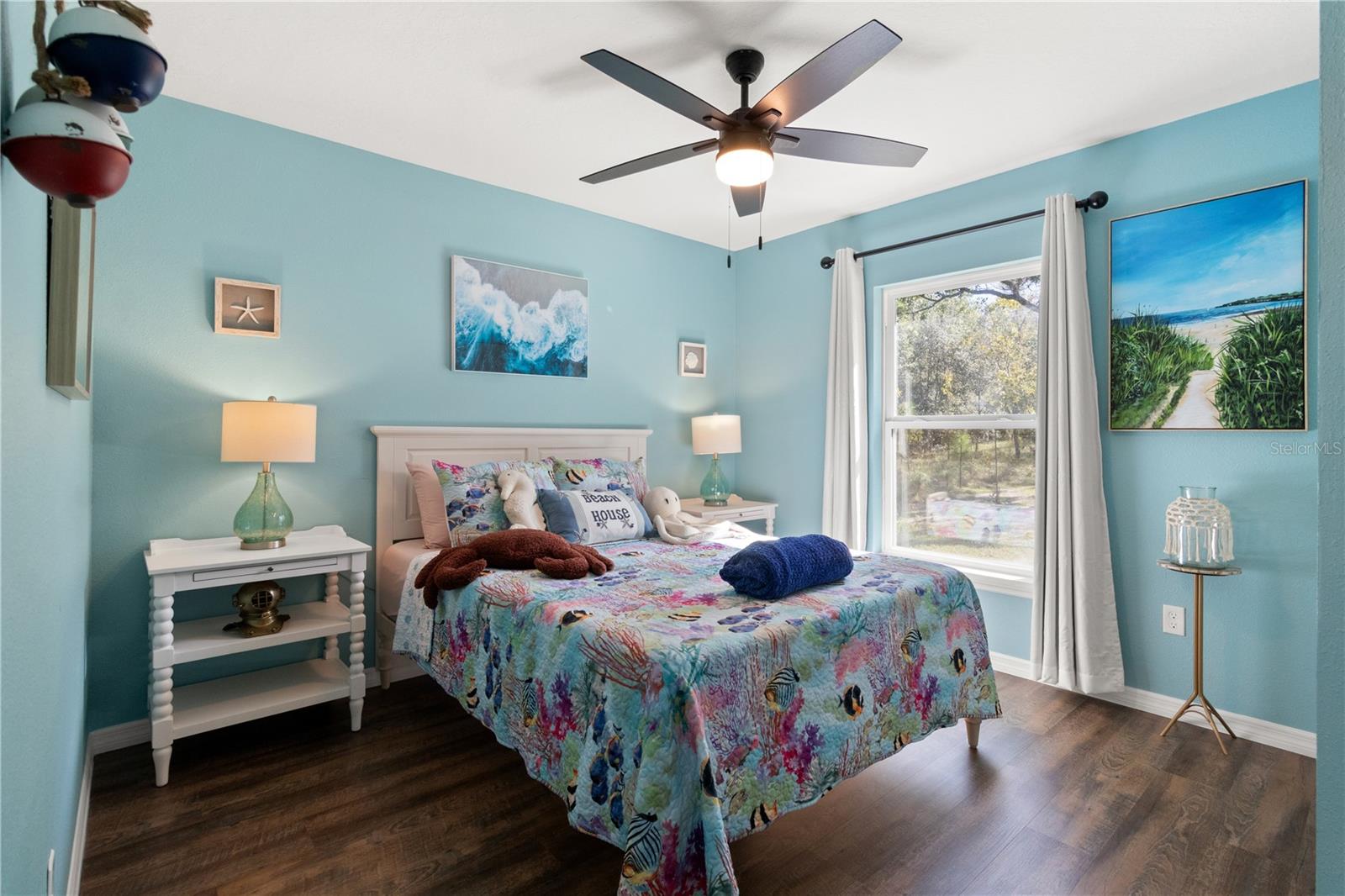 RAINBOW LAKES ESTATE - Residential