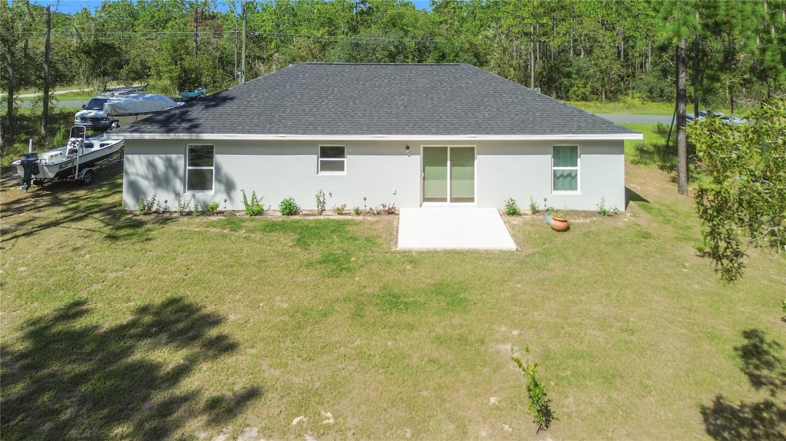 RAINBOW LAKES ESTATE - Residential