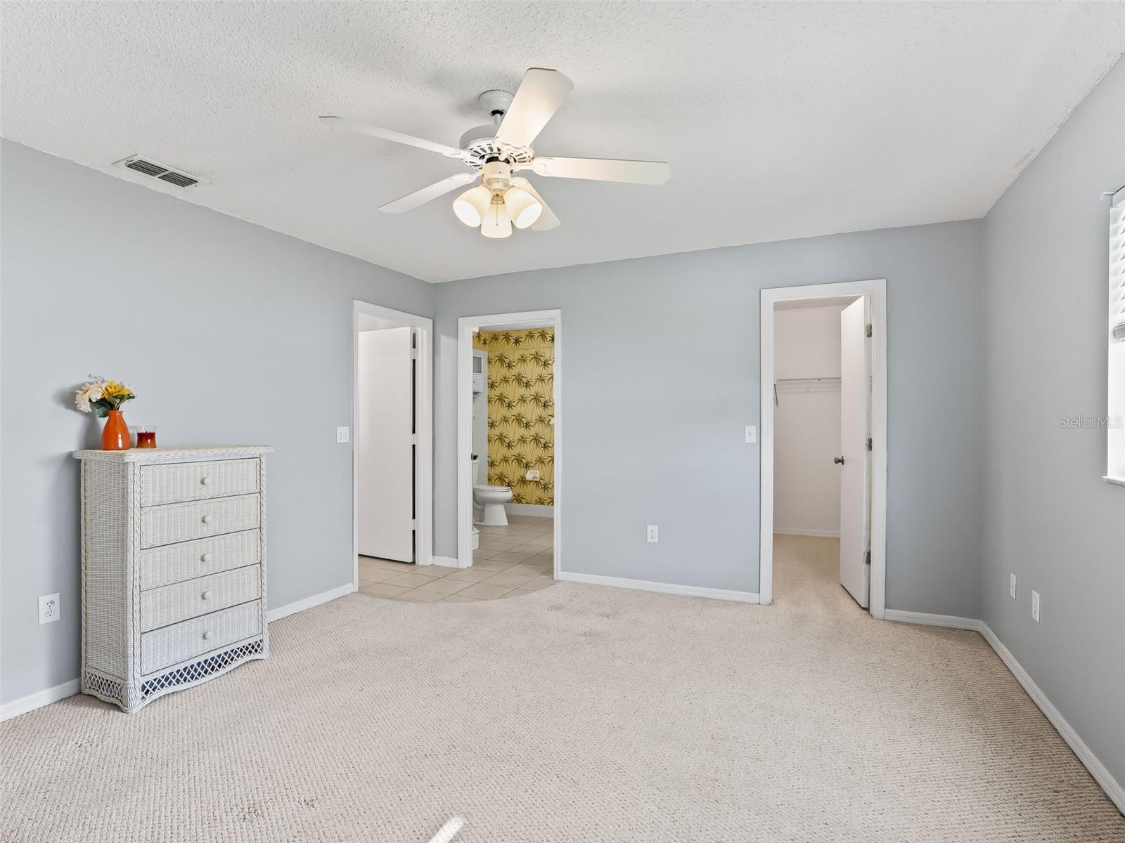 SPRUCE CREEK SOUTH - Residential
