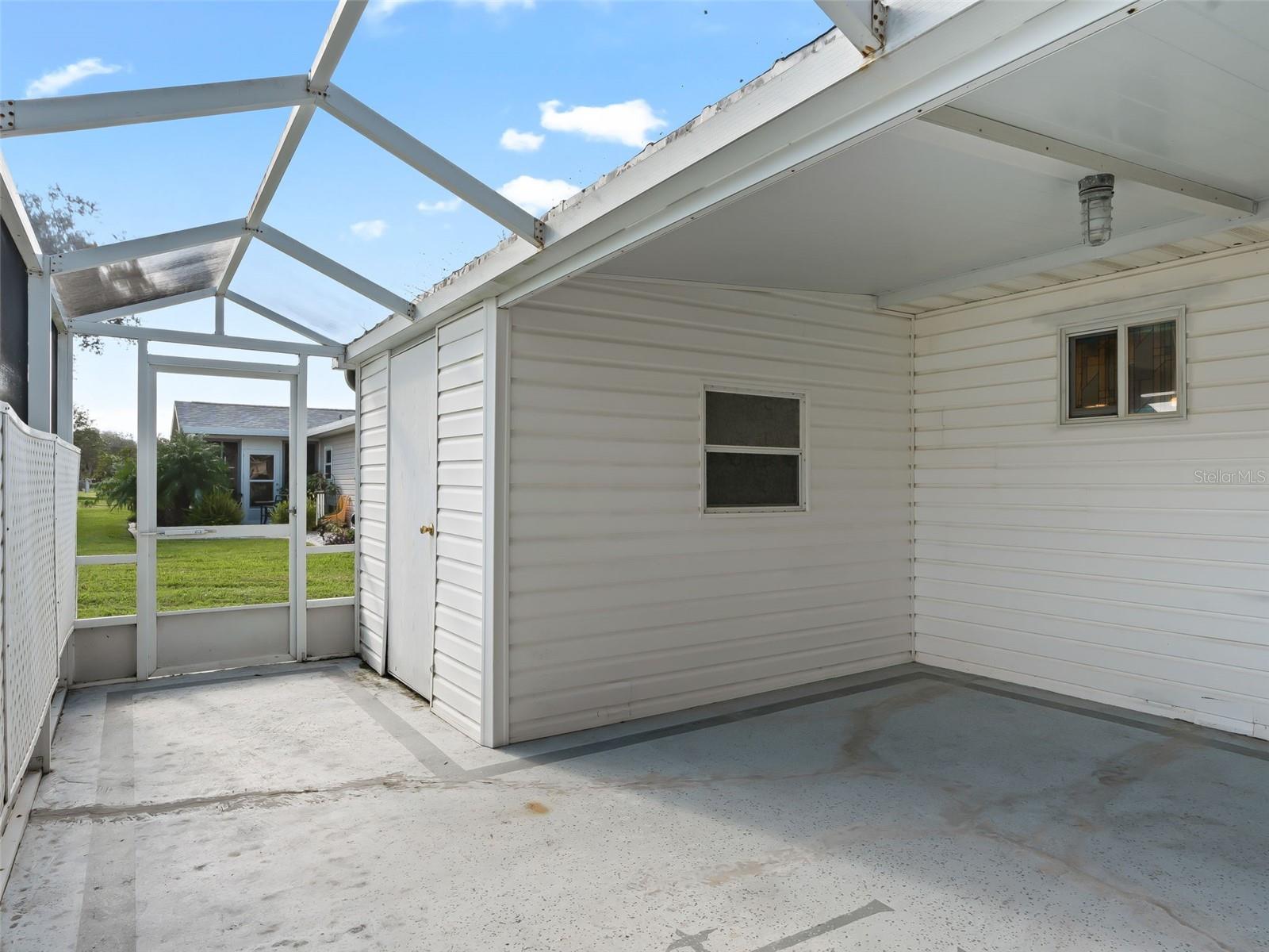 SPRUCE CREEK SOUTH - Residential