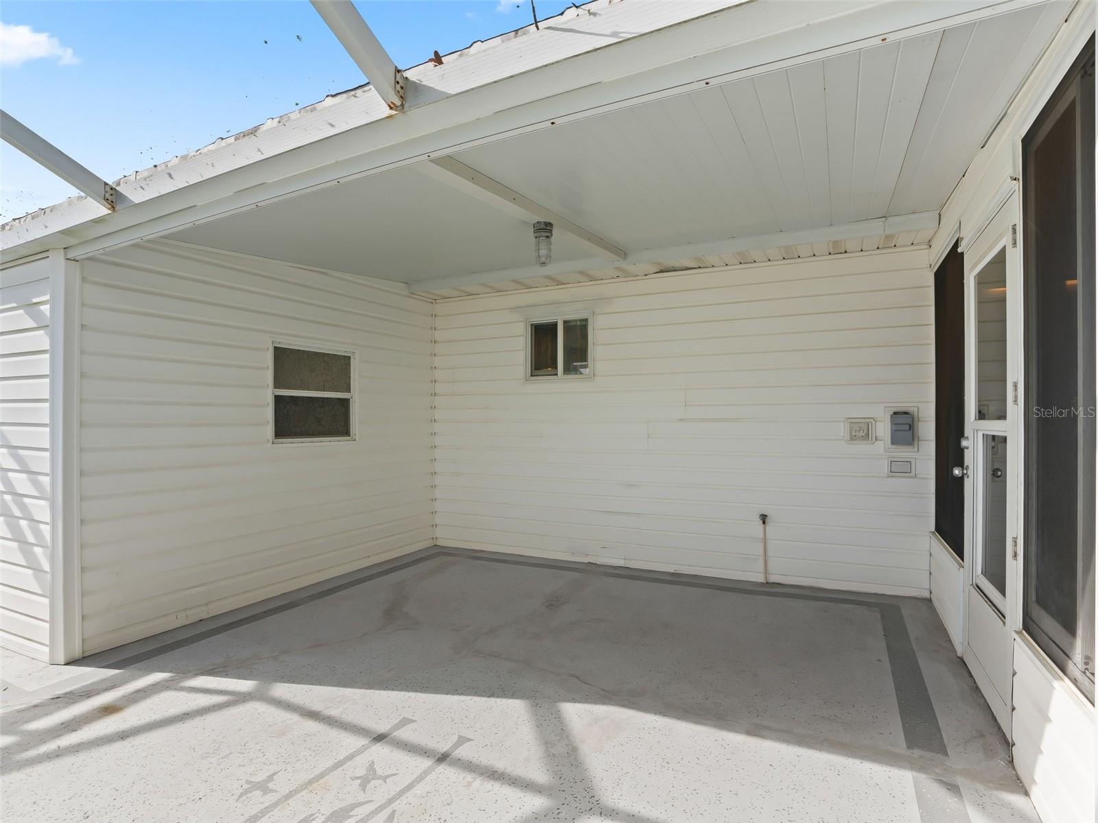 SPRUCE CREEK SOUTH - Residential