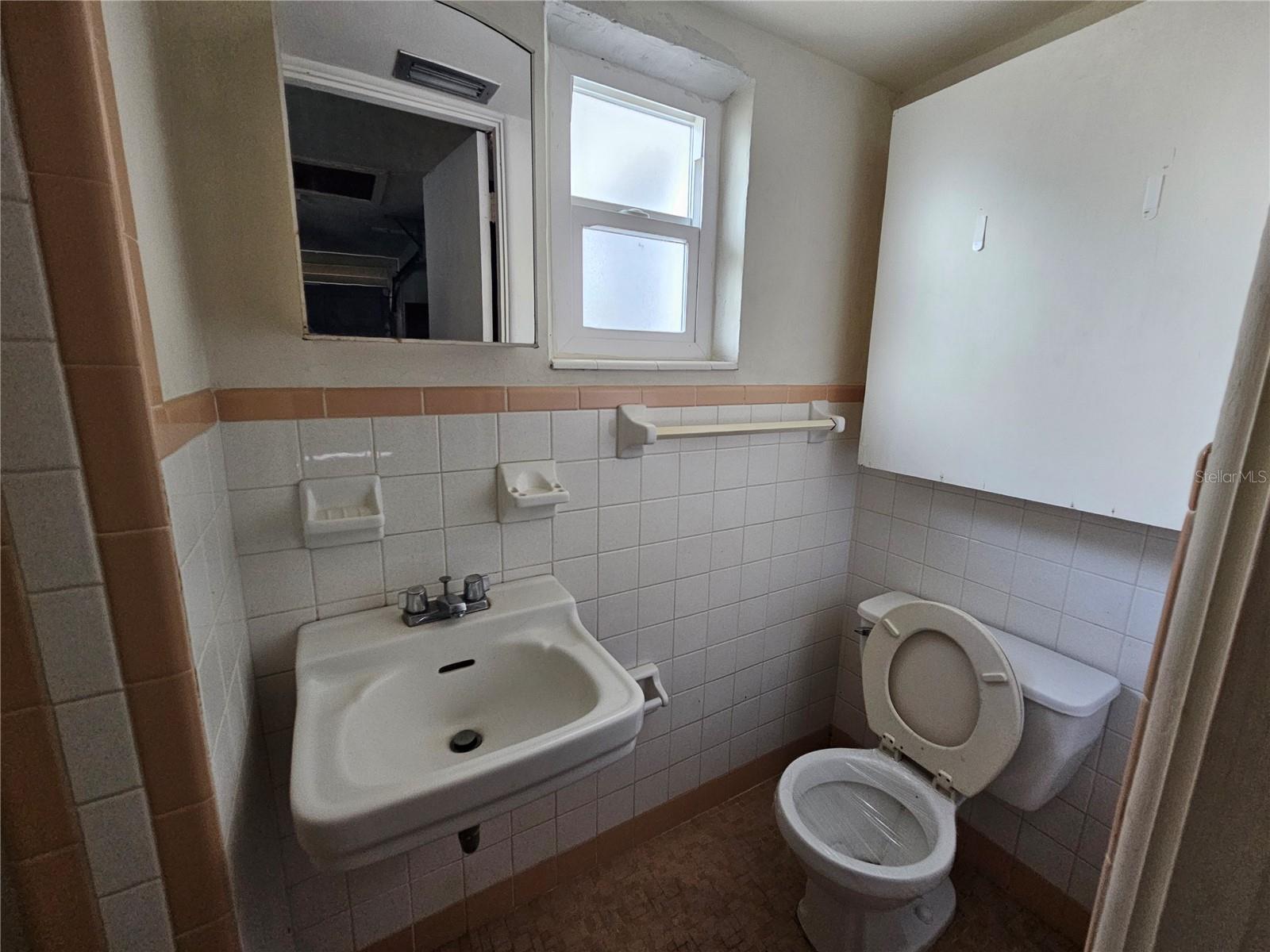 BRENTWOOD HEIGHTS 2ND ADD - Residential