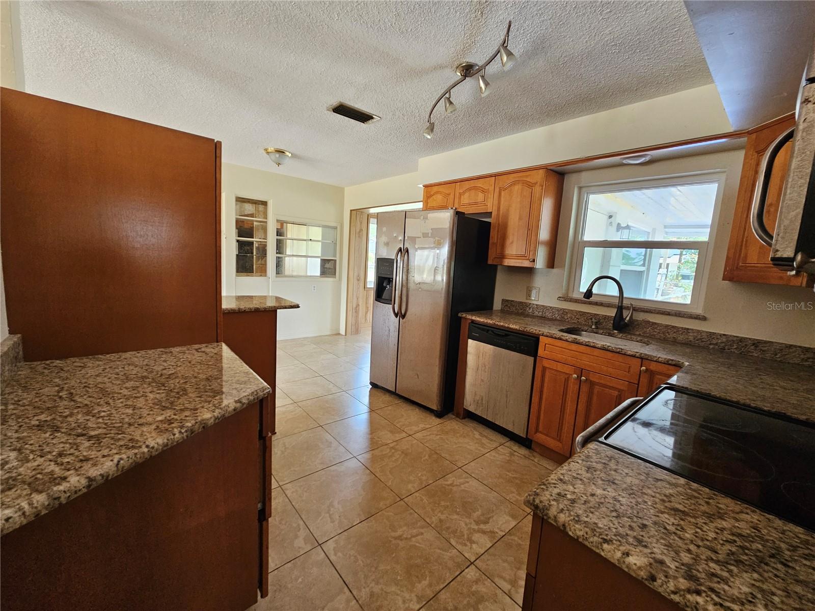 BRENTWOOD HEIGHTS 2ND ADD - Residential