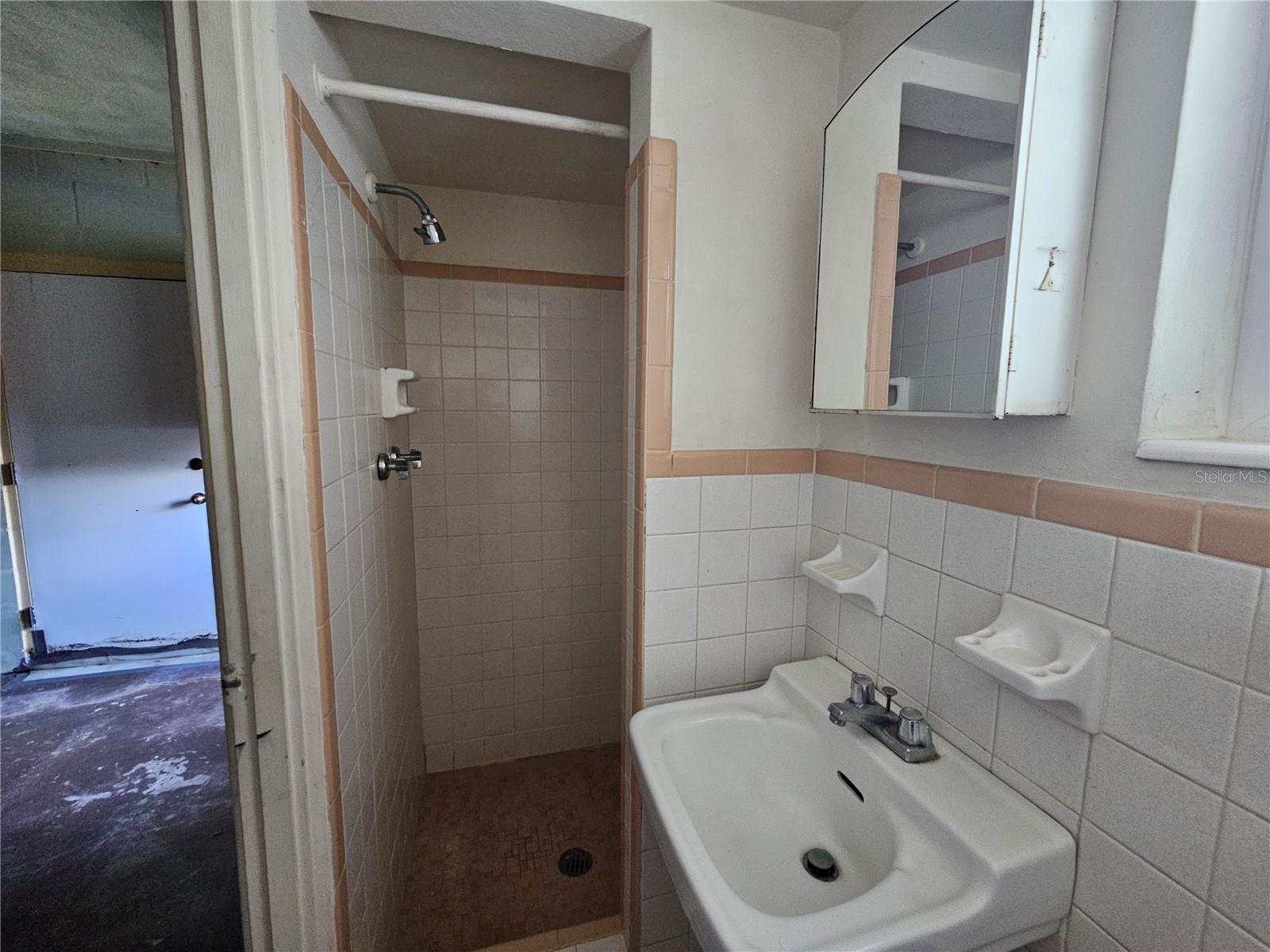 BRENTWOOD HEIGHTS 2ND ADD - Residential