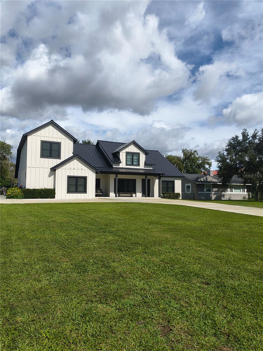 1070 LAKE ARIANA BOULEVARD