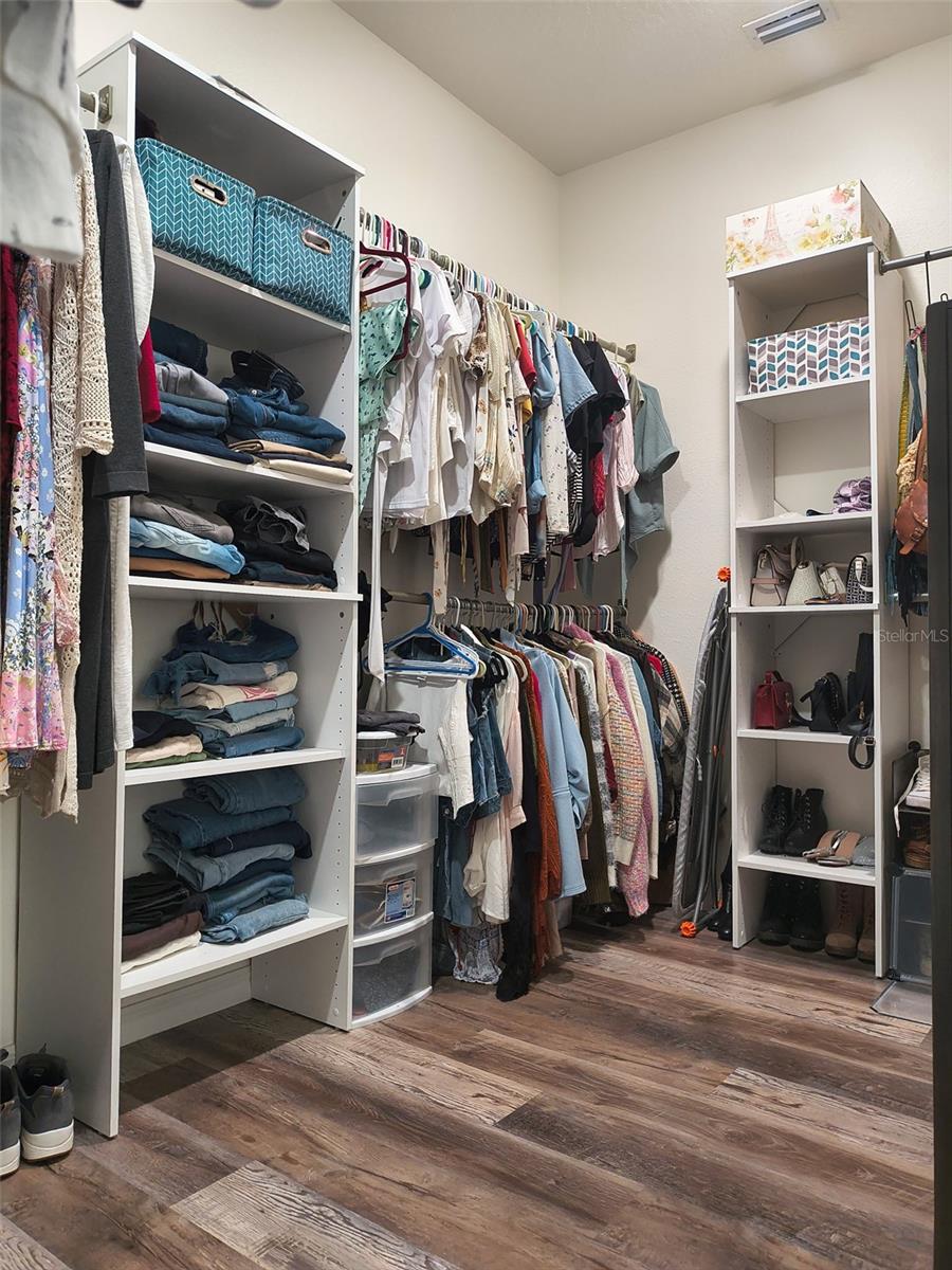 JOLLEYS ADD - Residential