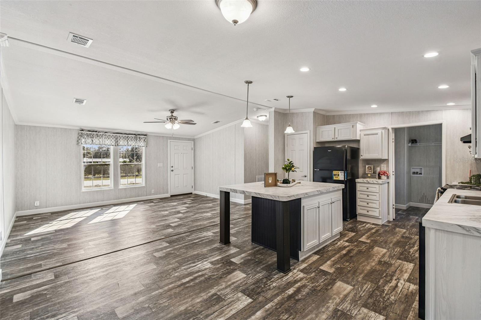 LAKE PIERCE RANCHETTES - Residential