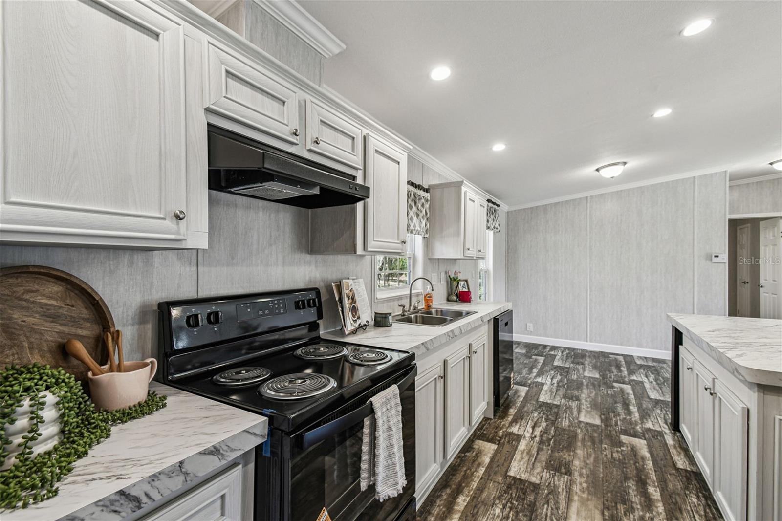 LAKE PIERCE RANCHETTES - Residential