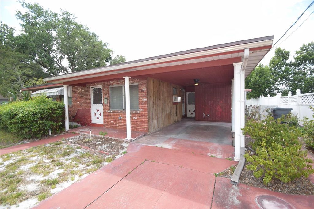Photo of 431 Hampton Avenue, Lakeland, FL 33801 (MLS # L4961374)